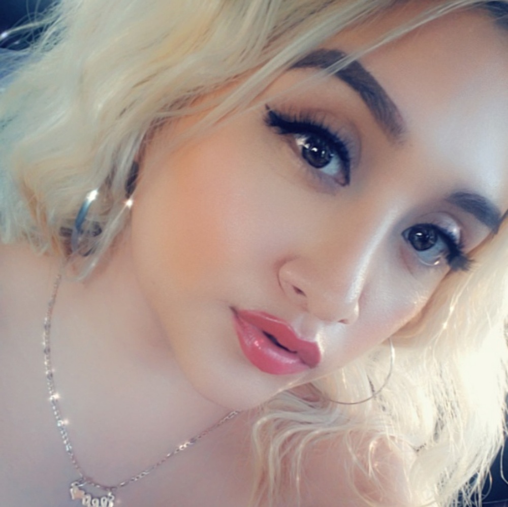 Meet your Posher, Marlen